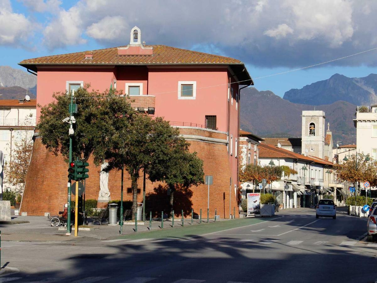 Casa Desy Apartment Forte dei Marmi Exterior photo